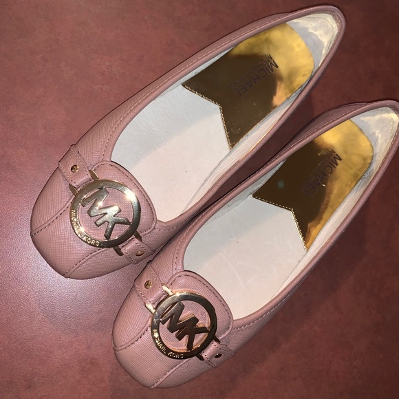 Michael Kors Flats - Picture 1 of 2